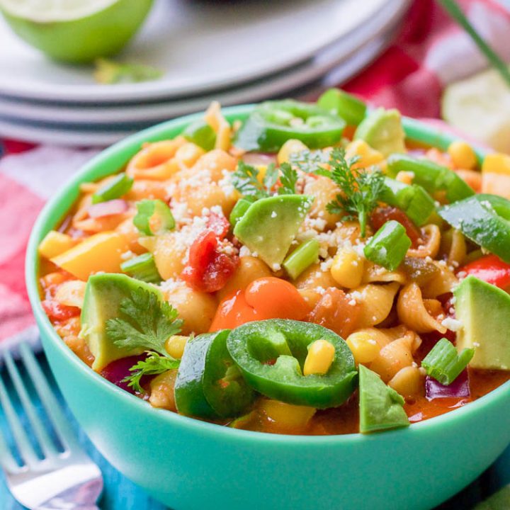 This gluten-free chicken taco pasta combines the fiery tastes that come with fresh chicken tacos with the comforts of creamy pasta! The spicy taco sauce goes great with your favorite noodles and chopped mexican veggies for an amazing fiesta for your taste buds!
