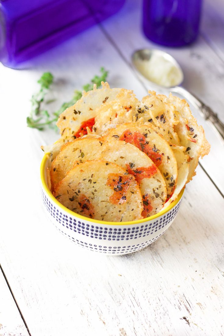 Pepperoni Pizza Mozzarella Chips Quick & Easy Appetizer!